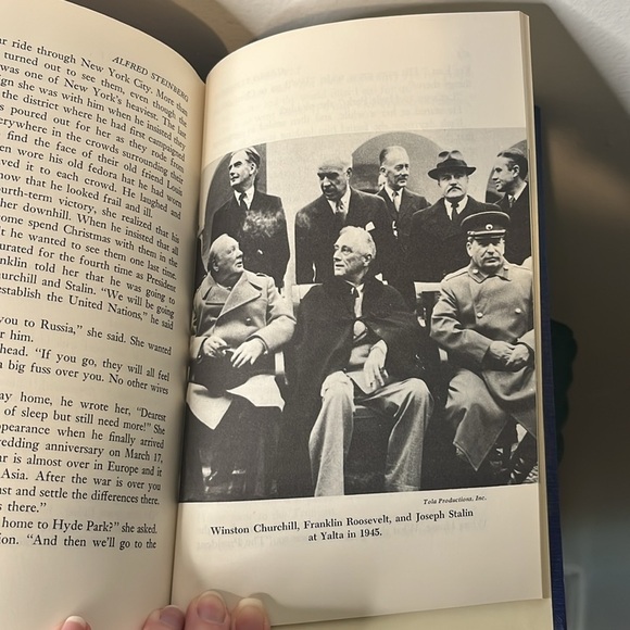 Vintage American Literature Four Representative Types Hardcover Book 1964 - Picture 13 of 15